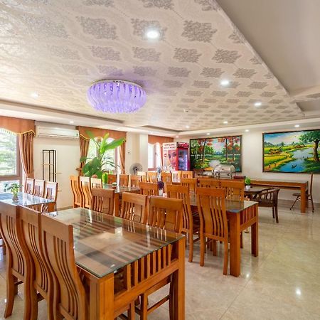 Oyo 236 Hoa Mai Boutique Hotel Danang Exterior photo