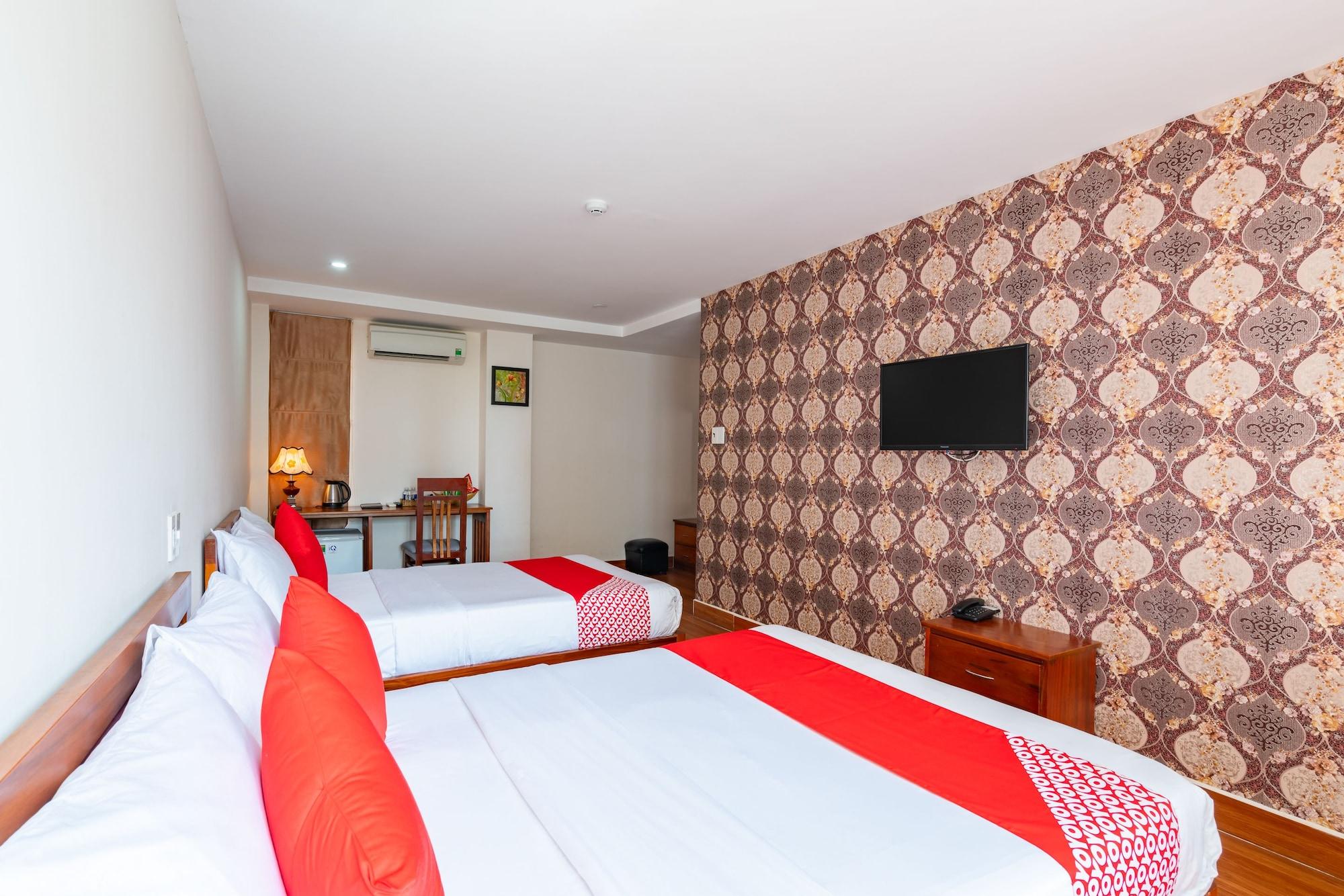 Oyo 236 Hoa Mai Boutique Hotel Danang Exterior photo