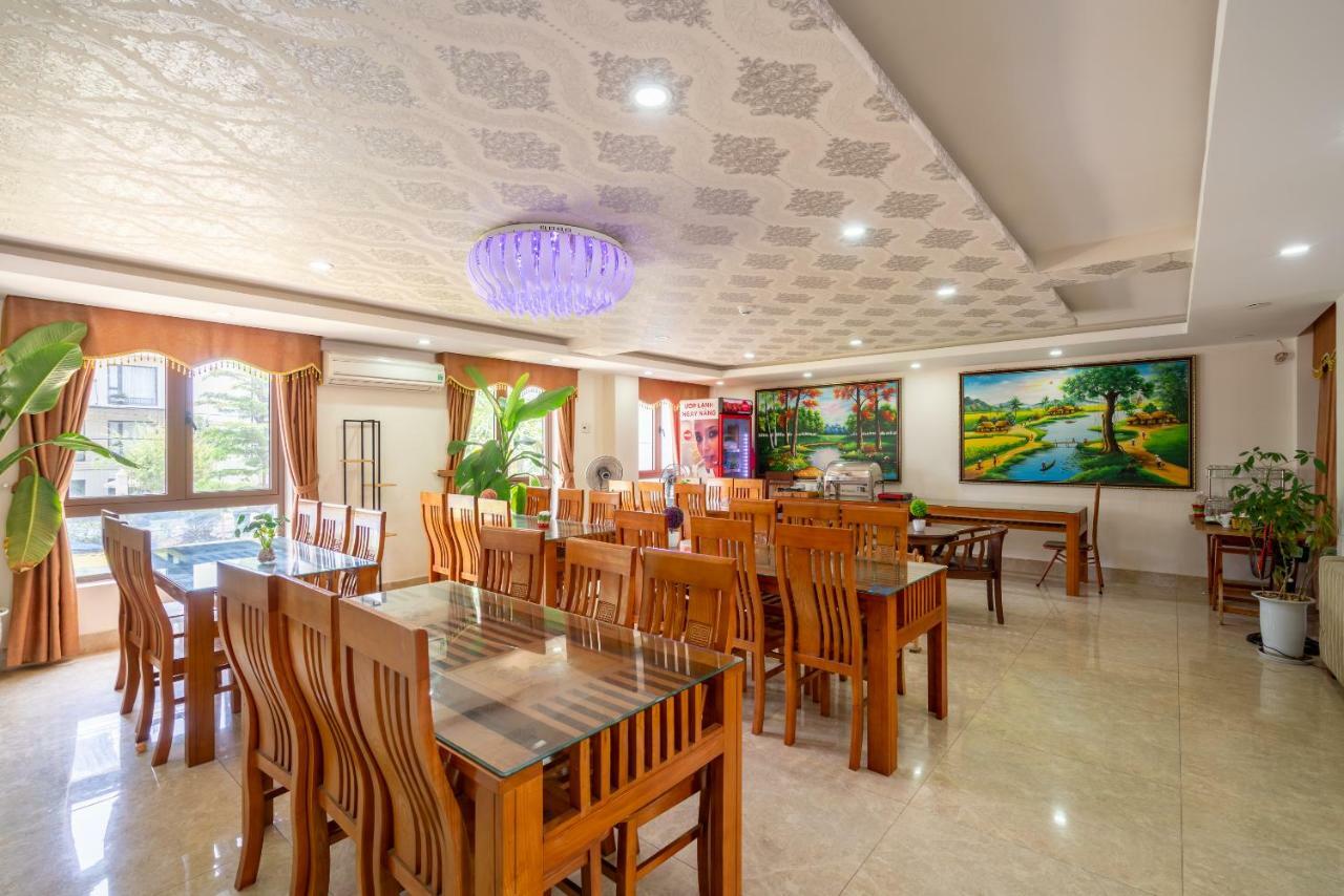 Oyo 236 Hoa Mai Boutique Hotel Danang Exterior photo